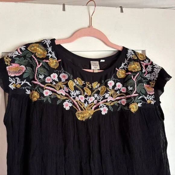 Seen Worn Kept Black Embroidered Sheer Blouse Women’s Small Boho Floral Festival - Picture 5 of 6